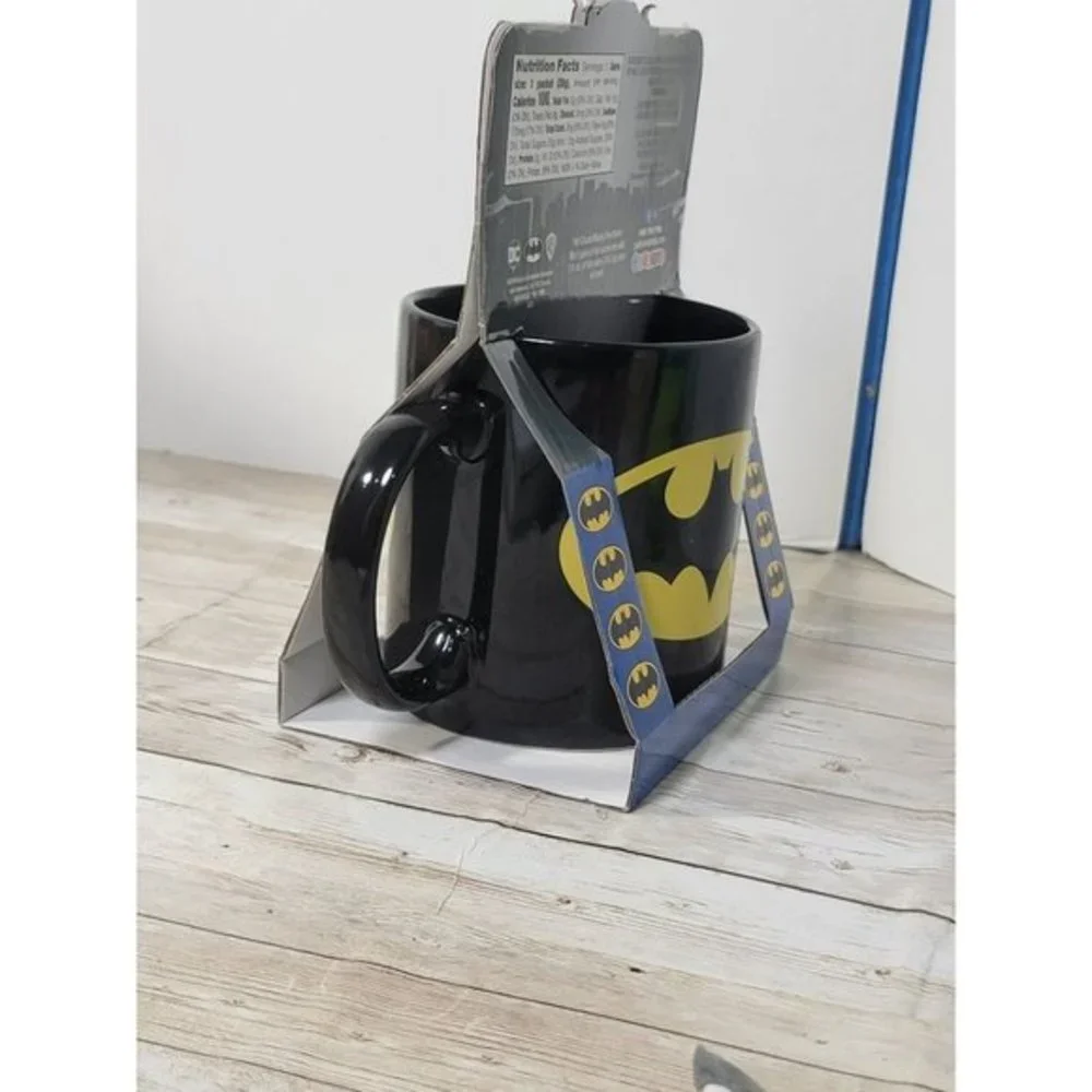 Batman‎ Galerie Large 14 oz. Ceramic Coffee Mug NEW (no cocoa mix)